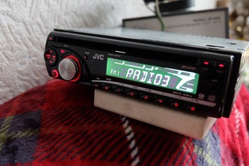 JVC--KD--G342=AUX-SPRAWNE