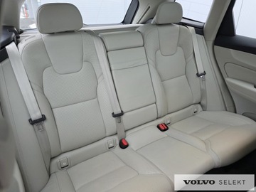 Volvo XC60 II Crossover T5 250KM 2020 Volvo XC 60 FV23 Inscription B5 250KM AWD ACC Masa, zdjęcie 15