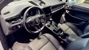 Porsche Macan SUV Facelifting 2.0  245KM 2021 Porsche Macan 2.0 Benzyna 244KM, zdjęcie 3