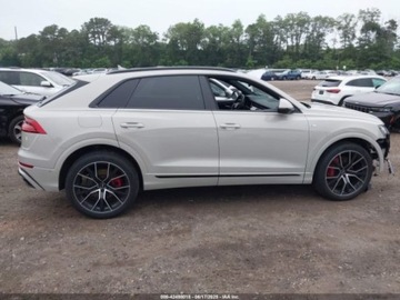 Audi Q8 2021 Audi Q8 2021 AUDI Q8 PREMIUM PLUS 55 TFSI QUATTRO TIPTRONIC 3.0 Benzyna, zdjęcie 7