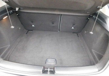 Mercedes Klasa A W177/V177 Hatchback 1.3 160 109KM 2020 Mercedes-Benz Klasa A z Gwarancja Bezwypadkowy 100 Stan Wzorcowy 1.3, zdjęcie 16