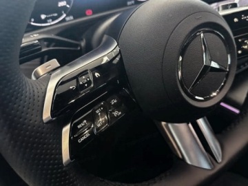 Mercedes Klasa E W214 Sedan 2.0 220d 197KM 2025 E Klasa 220 d 4-Matic AMG 2.0 197KM 2025, zdjęcie 9