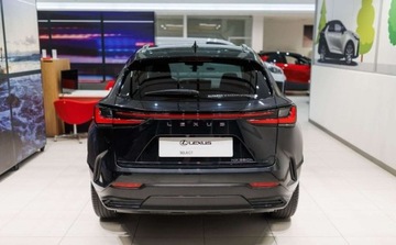 Lexus NX II SUV Facelifting 2.5 350h 243KM 2024 Lexus NX 350h Prestige AWD 2.5 Hybryda 242KM, zdjęcie 3