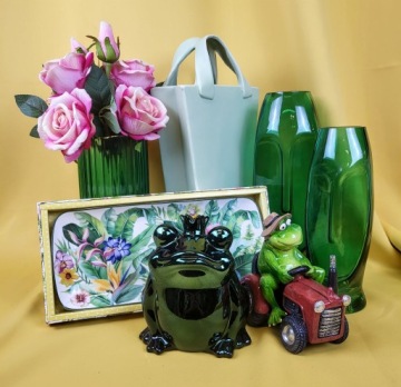 Ваза FACE, ЗЕЛЕНОЕ СТЕКЛО, 30 см