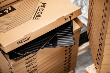 РЕЗИНОВЫЕ КОВРИКИ AUDI A4 B7 2004-2008 ПОДДОНЫ 77