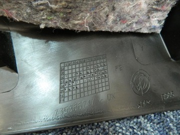 OSŁONA PROGU FIAT GRANDE PUNTO PRAWA PRZEDNIA