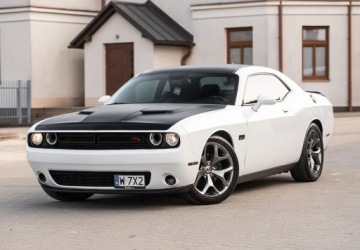 Dodge Challenger III 2016 Dodge Challenger 5.7HEMI 372KM RT Super Track Pack Navi Camera 20 Performa, zdjęcie 4