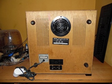 Катушечный магнитофон Akai GX-215D Autoreverse воспроизводит и записывает после обслуживания.