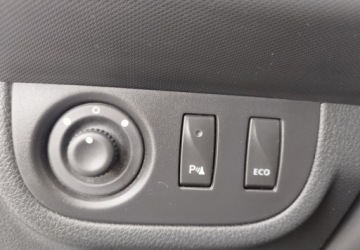 Dacia Sandero II Hatchback 5d Facelifting 0.9 TCe 90KM 2017 Dacia Sandero Stepway Dacia Sandero Stepway 0.9 tce klima navi pdc stan b, zdjęcie 22