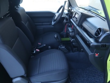 Suzuki Jimny IV Terenowy N1 1.5 VVT 102KM 2023 Suzuki Jimny 1.5 AllGrip, Salon Polska, zdjęcie 7