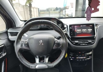 Peugeot 208 I Hatchback 5d Facelifting 1.2 PureTech 110KM 2016 Peugeot 208 Peugeot 208 1.2 Benzyna 110KM, zdjęcie 26