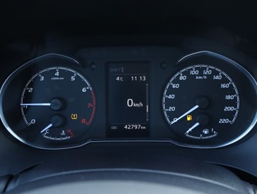 Toyota Yaris III Hatchback 5d Facelifting 2017 1.5 Dual VVT-iE 111KM 2017 Toyota Yaris 1.5 Dual VVT-i, Salon Polska, zdjęcie 10