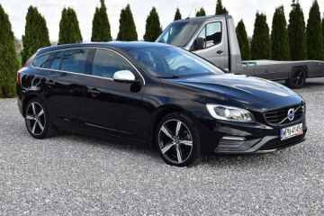 Volvo V60 I Kombi Facelifting 2.0 D4 DRIVE-E 190KM 2018 Volvo V60 2,0D4 190Km R-Design Alcantara Led Navi, zdjęcie 22