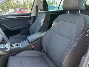Skoda Superb III Kombi Facelifting 2.0 TSI 190KM 2022 Skoda Superb 2.0 TSI 190KM Style DSG FV 23% Gwaran, zdjęcie 9