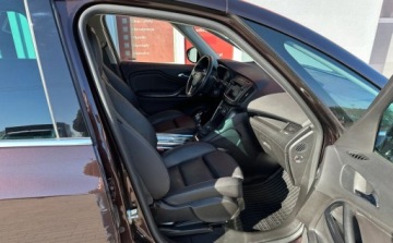 Opel Zafira C Tourer 1.4 Turbo ECOTEC 140KM 2016 Opel Zafira 1.4T Manual 7-osob Skora Navi Kamera 2016 Bogata Wersja, zdjęcie 34