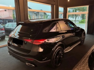 Mercedes GLC C254/X254 Coupe 2.0 220d 197KM 2026 GLC 220 d 4-Matic AMG Line 2.0 (moc 197 KM) 2026, zdjęcie 8