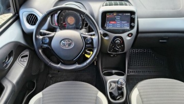 Toyota Aygo II Hatchback 3d Facelifting 1.0 VVT-i 72KM 2018 Toyota Aygo 1.0 Benzyna 72KM Iwl SalonPL Kamera Kl, zdjęcie 8