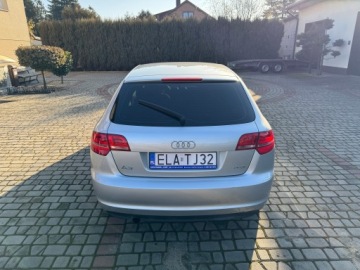 Audi A3 8P Hatchback 3d 1.2 TFSI 105KM 2010 Audi A3 Sportback Audi A3 8P 1.2 1.2 Benzyna 105KM Serwisowana, zdjęcie 13