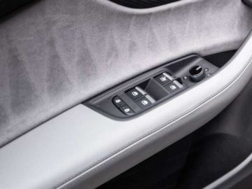 Audi Q8 2026 AUDI Q8 / E-Tron Q8 TFSI e quattro Suv (394 KM) 2026, zdjęcie 9
