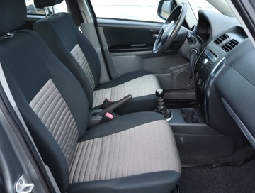 Suzuki SX4 I Hatchback Facelifting 1.6 DDiS 90KM 2009 Suzuki SX4 1.6 DDiS, Salon Polska, 1. Właściciel, zdjęcie 8
