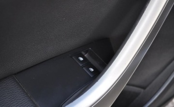 Opel Astra J Sports Tourer 1.4 Turbo ECOTEC 140KM 2012 Opel Astra 1.4 150 JAHRE Benzyna Tempomat Cz. parkowania Klimatyzacja 1.4, zdjęcie 20