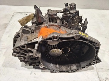 Skrzynia biegów 55574460F-40 Opel Zafira C 1.6 CDTi