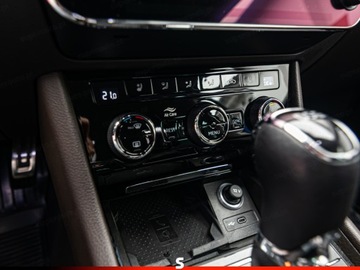 Skoda Superb III Kombi Plug-In Hybrid 1.4 TSI Plug-In-Hybrid 218KM 2021 SKODA Superb 1.4 TSI Plug-In Hybrid L&amp;K DSG Combi 218KM 2021, zdjęcie 20