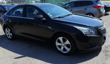 Chevrolet Cruze 2009 Chevrolet Cruze 2.0 Diesel 163km lekko uszkodzony, zdjęcie 12