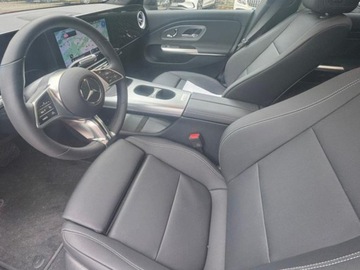 Mercedes CLA C118/X118 2026 MERCEDES-BENZ CLA 200 Sedan 1.5 (163KM) 2026, zdjęcie 2