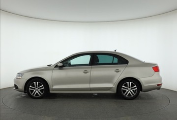 Volkswagen Jetta VI Sedan 1.4 TSI 160KM 2014 VW Jetta 1.4 TSI, Salon Polska, DSG, Klima, zdjęcie 2