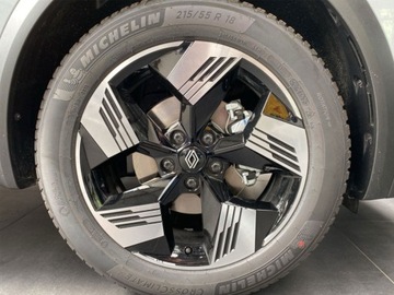 Renault 2025 Od ręki - Techno 1.6 E-Tech 145KM / Pakiet Winter, Driving &amp; Safety, zdjęcie 9