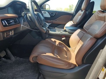 Lincoln Aviator 2023 Lincoln Aviator Reserve 2023 3.0l 3.0 Benzyna 400KM, zdjęcie 7