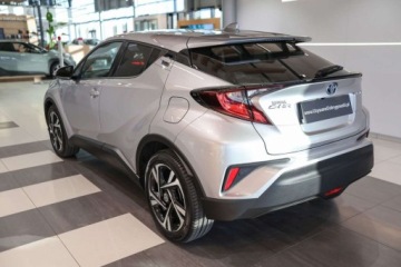 Toyota C-HR I Crossover Facelifting 1.8 Hybrid 122KM 2023 Toyota C-HR 1.8 Hybrid Style 1.8 Hybryda 122KM, zdjęcie 2