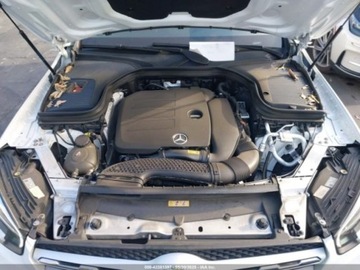Mercedes GLC C254/X254 2022 Mercedes-Benz GLC 300 suv 2.0 Benzyna 255KM, zdjęcie 13