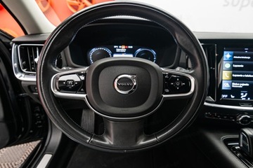 Volvo V60 II  2020 VOLVO V60 T6 AWD R-Design aut Combi 2.0 255KM 2020, zdjęcie 12
