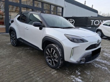 Toyota 2026 Od ręki - Executive 1.5 Hybrid 130KM | Podgrzewane fotele!, zdjęcie 2