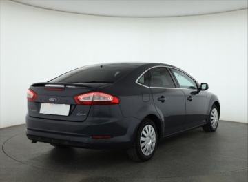 Ford Mondeo IV Sedan 1.6 Duratorq TDCi 115KM 2011 Ford Mondeo 1.6 TDCi, Navi, Klima, Klimatronic, zdjęcie 4