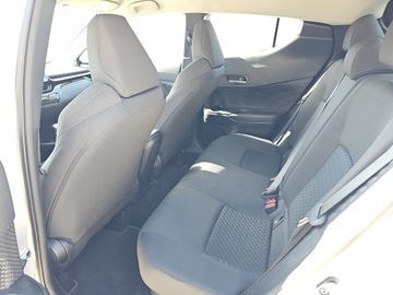 Toyota C-HR I Crossover Facelifting 1.8 Hybrid 122KM 2023 Toyota C-HR 1.8 Hybrid GPF Comfort, zdjęcie 10