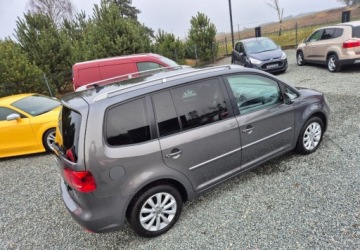 Volkswagen Touran II 2.0 TDI 170KM 2011 Volkswagen Touran 2,0 170KM Automat DSG Highline Navi Kamera PDC 2.0 Diesel, zdjęcie 29