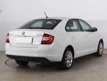 Skoda Rapid II Liftback Facelifting 1.0 TSI 110KM 2017 Skoda Rapid 1.0 TSI, Salon Polska, Xenon, zdjęcie 4