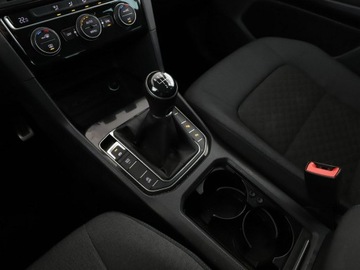 Volkswagen Golf Sportsvan Sportsvan Facelifting 1.5 TSI ACT 130KM 2019 Volkswagen Golf Sportsvan klima auto navi czujniki, zdjęcie 28