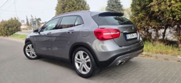Mercedes GLA I Off-roader 2.0 250 211KM 2014 Mercedes-Benz GLA 250 2.0 Benzyna 211KM Zarejestrowany Gwarancja Raty Opla, zdjęcie 8