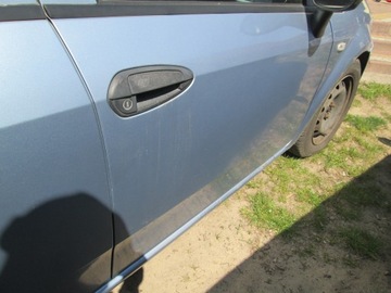 DVEŘE PRAVÝ PŘEDNÍ FIAT LINEA 08R BARVA 484