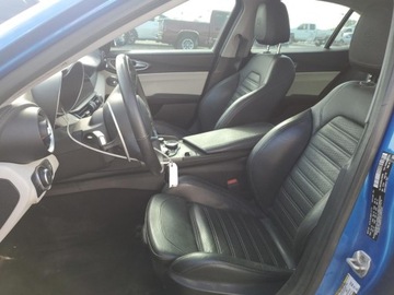 Alfa Romeo Giulia II Sedan 2.0 TBi 280KM 2018 Alfa Romeo Giulia Ti Q4 2018 2.0l 2.0 Benzyna 280KM, zdjęcie 7