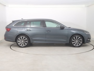 Skoda Octavia IV Kombi 2.0 TDI 150KM 2021 Skoda Octavia 2.0 TDI, Salon Polska, zdjęcie 5