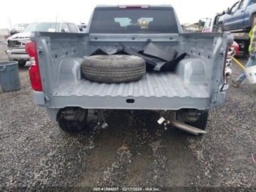 Chevrolet Silverado II 2024 Chevrolet Silverado 2024r., 1500 CUSTOM, od ubezpieczalni 2.7 Benzyna 310KM, zdjęcie 5