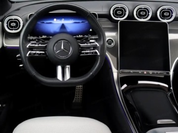 Mercedes GLC C254/X254 Coupe 2.0 220d 197KM 2025 MERCEDES-BENZ GLC 220 d 4-Matic AMG Line 2.0 (197KM) 2025, zdjęcie 7