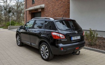 Nissan Qashqai I Crossover 2.0 140KM 2010 Nissan Qashqai 2,0 Lift Panorama 2.0 Benzyna 140KM, zdjęcie 2
