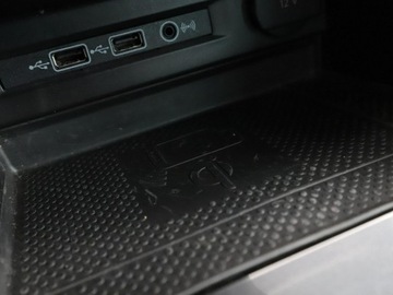 Volkswagen Tiguan II SUV 2.0 TDI BlueMotion Technology 240KM 2018 Volkswagen Tiguan GRATIS! Pakiet Serwisowy o, zdjęcie 30