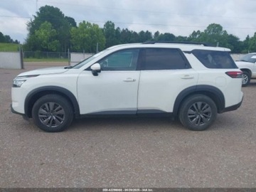 Nissan Pathfinder III 2022 Nissan Pathfinder 2022 Nissan Pathfinder SV 2WD 3.5 Benzyna 284KM, zdjęcie 12